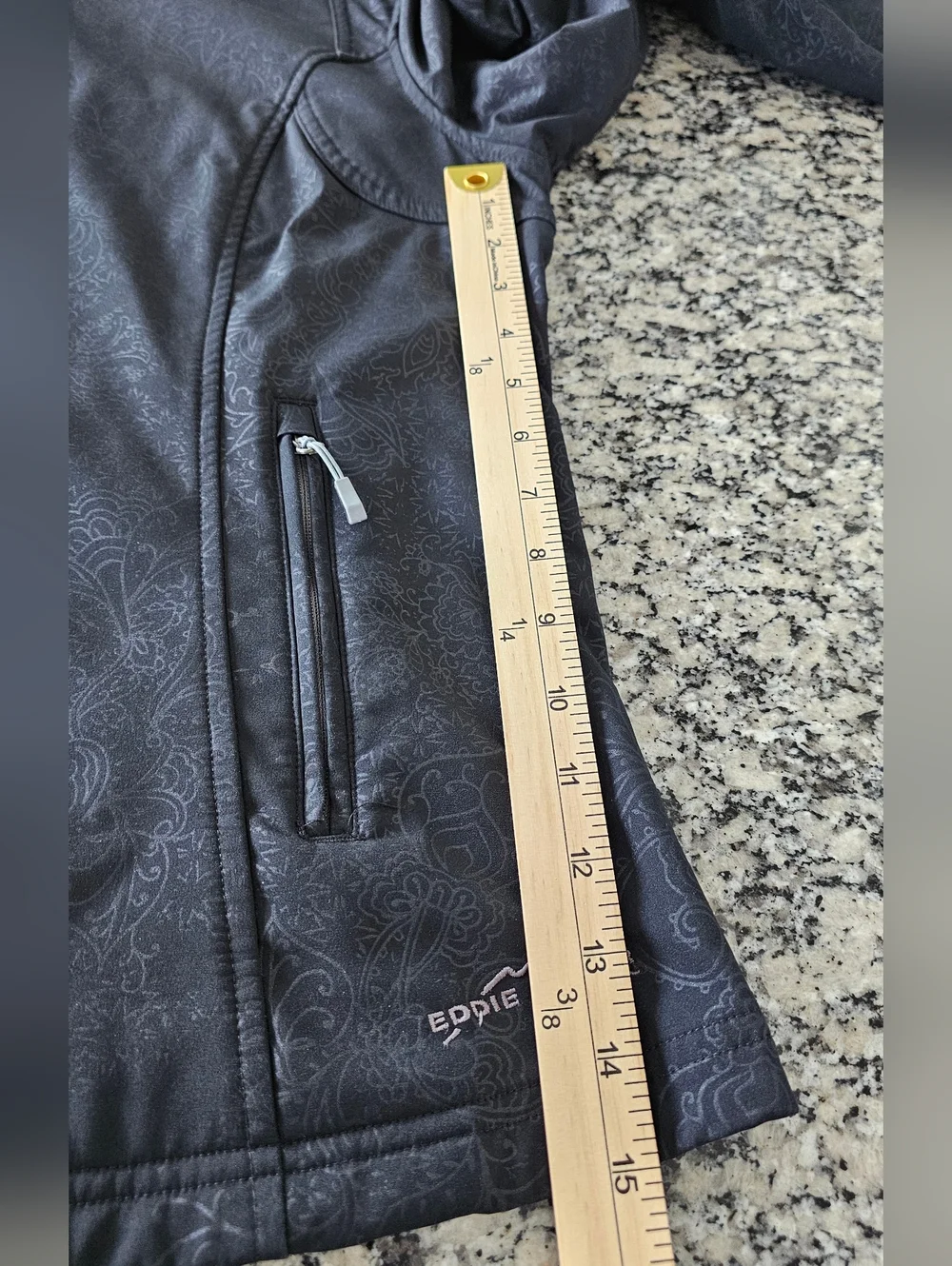 Eddie Bauer stylish functional